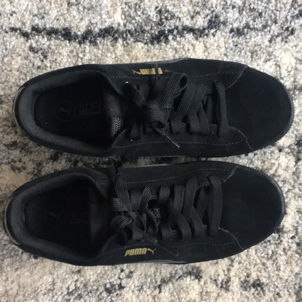 NWOB PUMA SNEAKERS